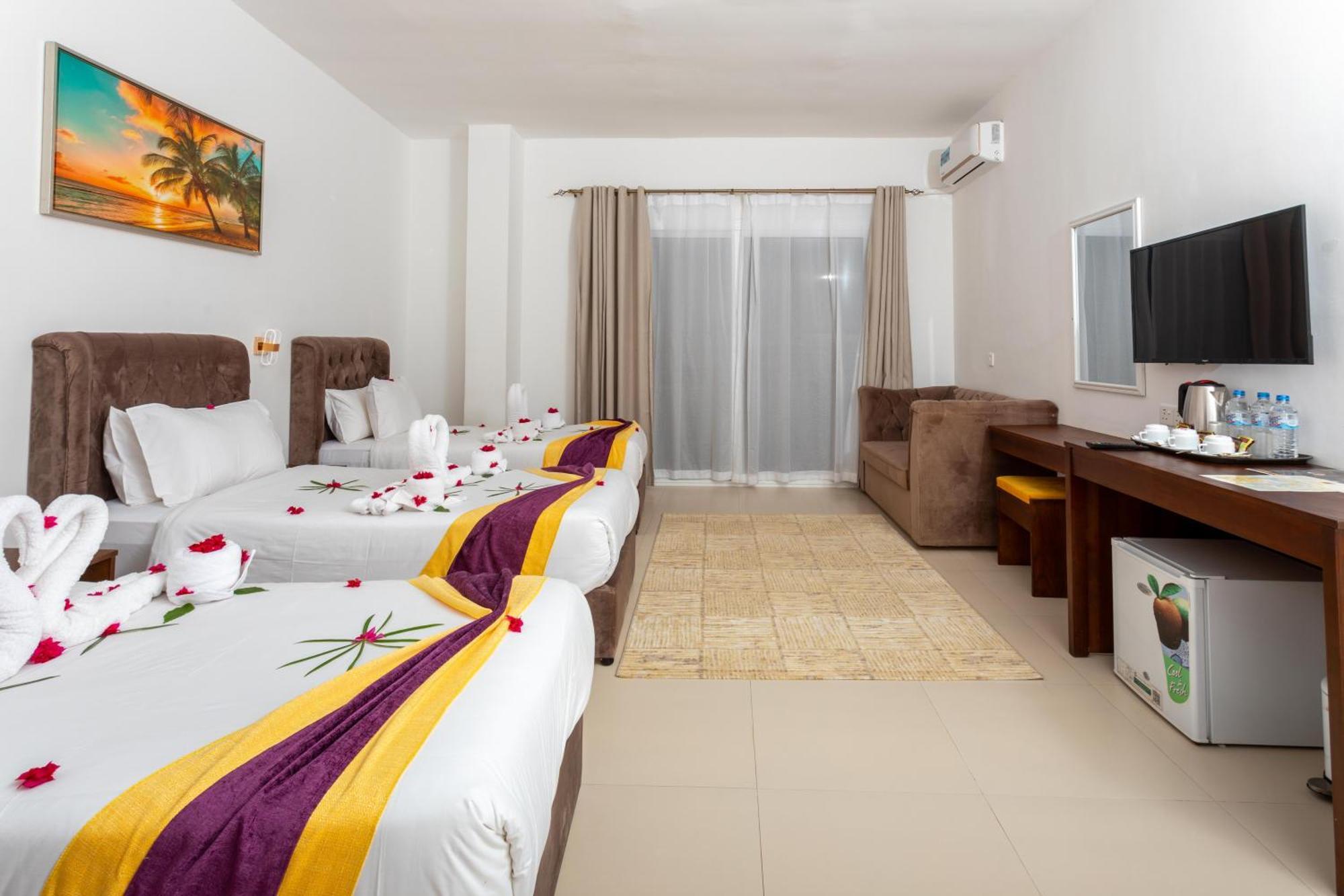 Canary Nungwi Hotel & Spa Exterior photo