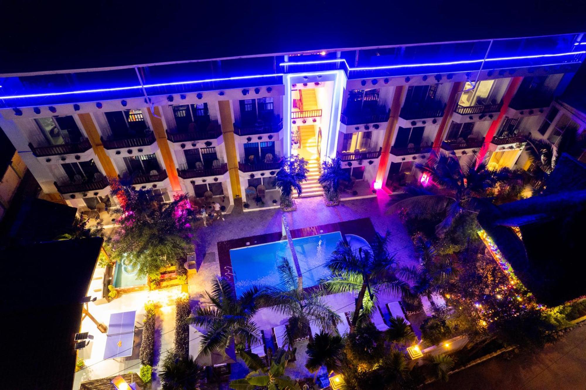 Canary Nungwi Hotel & Spa Exterior photo
