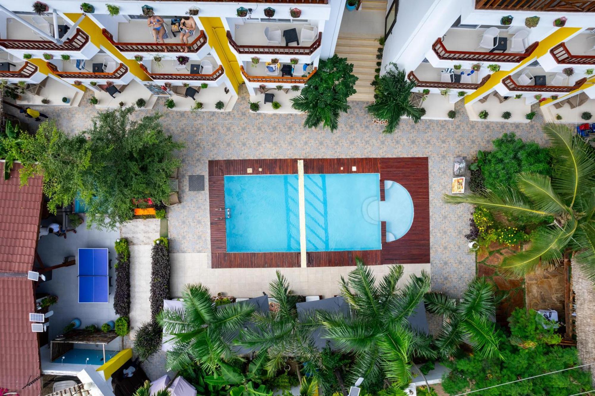 Canary Nungwi Hotel & Spa Exterior photo