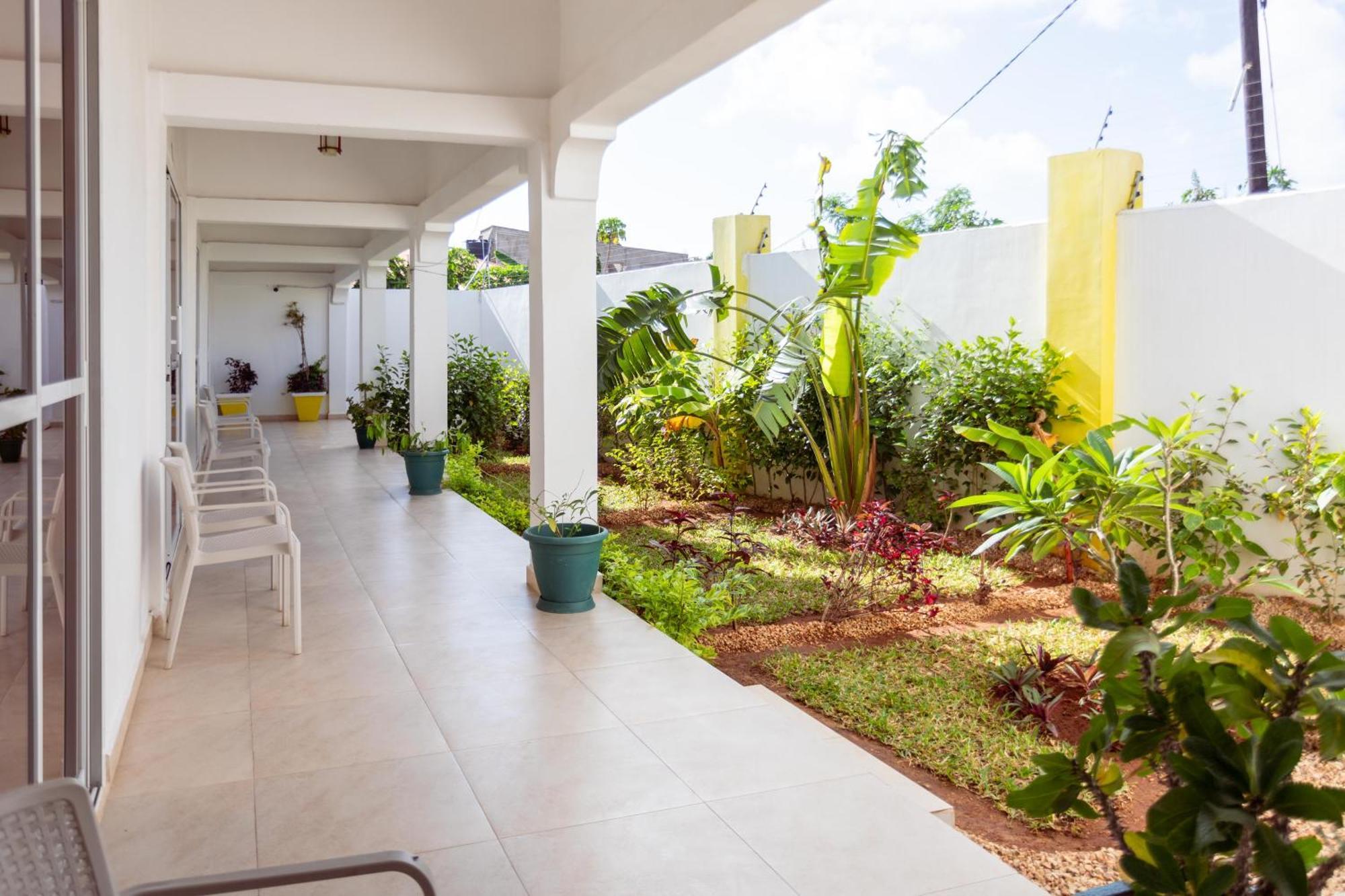 Canary Nungwi Hotel & Spa Exterior photo