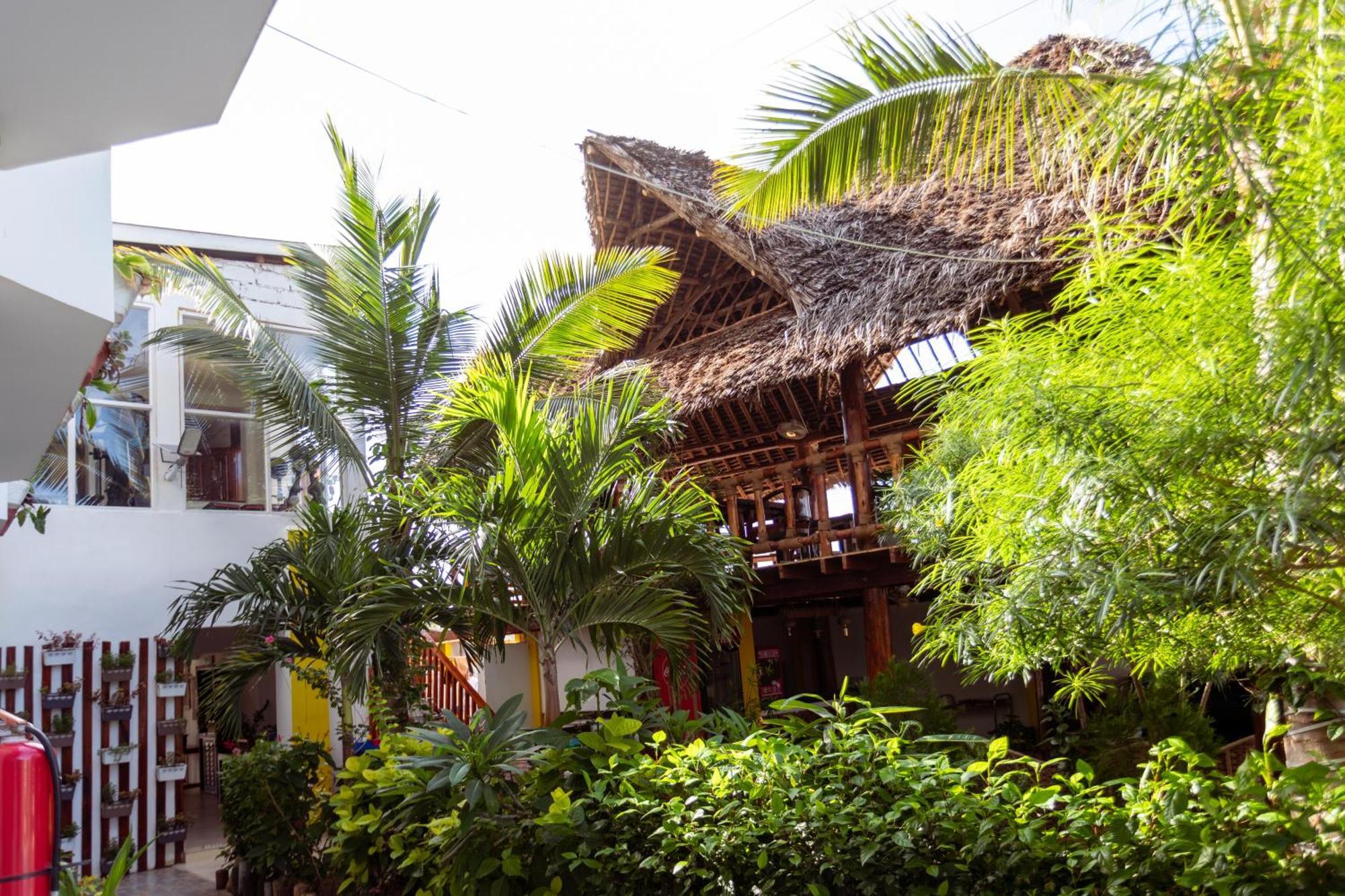 Canary Nungwi Hotel & Spa Exterior photo