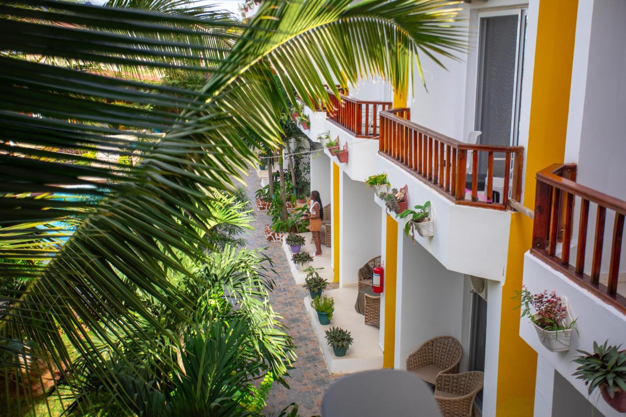 Canary Nungwi Hotel & Spa Exterior photo